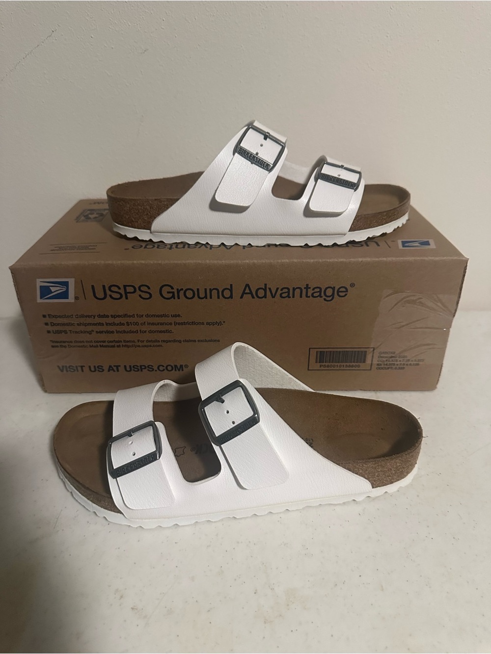 Birkenstock Arizona Women’s EU 41 White Two Strap Sandals Slides New NWOB